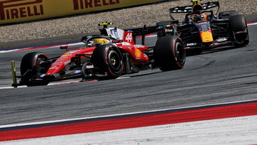 Hamilton verbijsterd door Verstappen en Red Bull: "Ze hebben vier tienden gewonnen!"