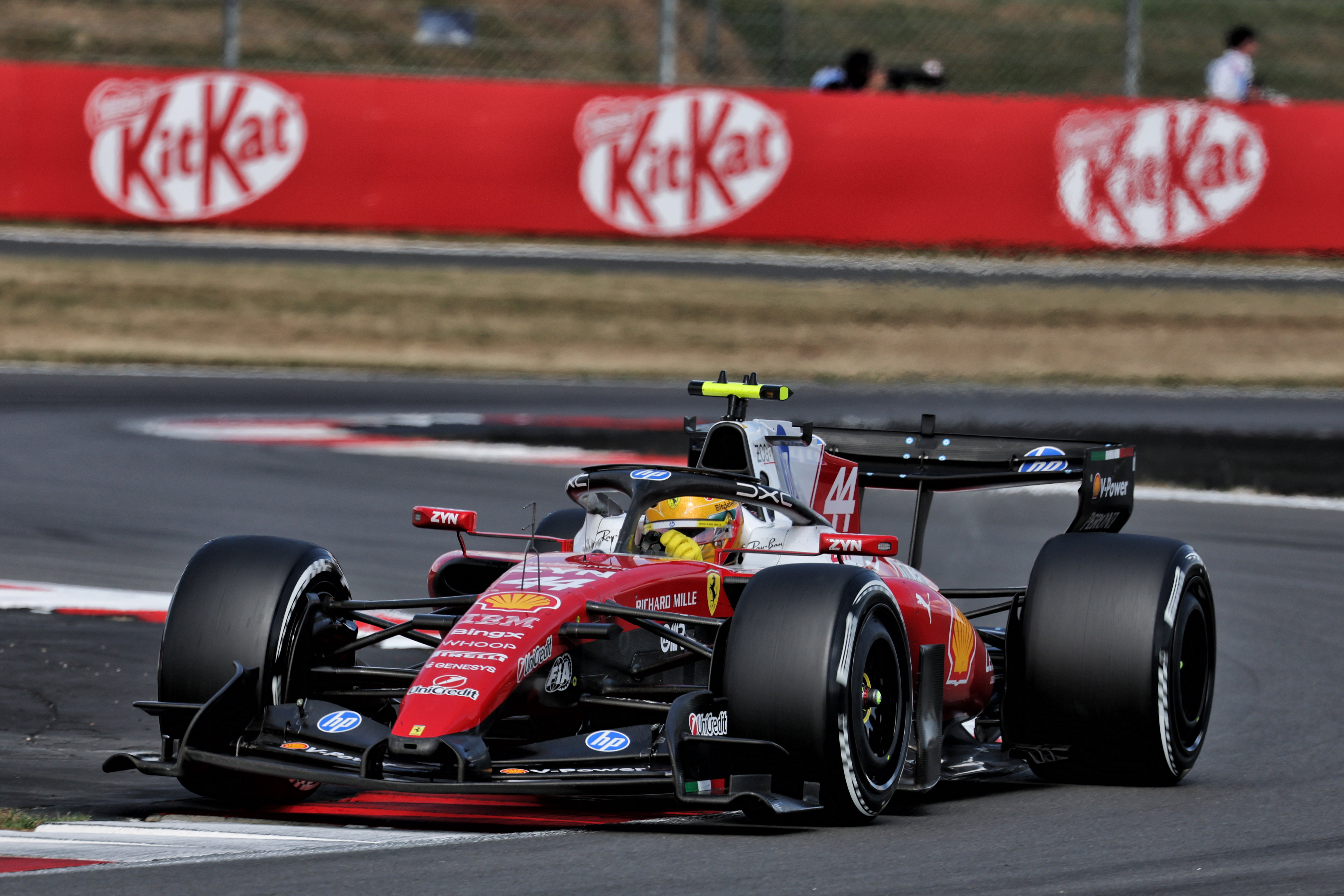 Hamilton race Silverstone