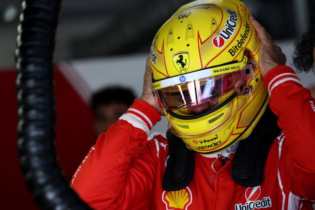 Motor Racing - Formula One World Championship - Hungarian Grand Prix - Qualifying Day - Budapest, Hungary