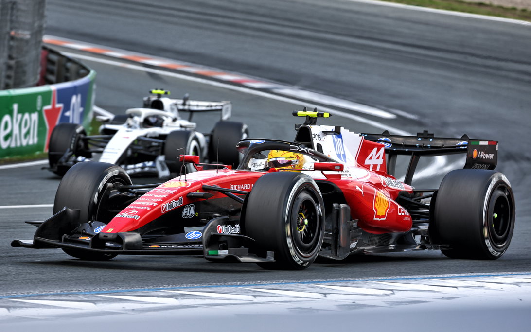 Hamilton race Zandvoort