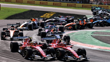 Hamilton houdt kaken stijf op elkaar na nieuwe clash met Leclerc