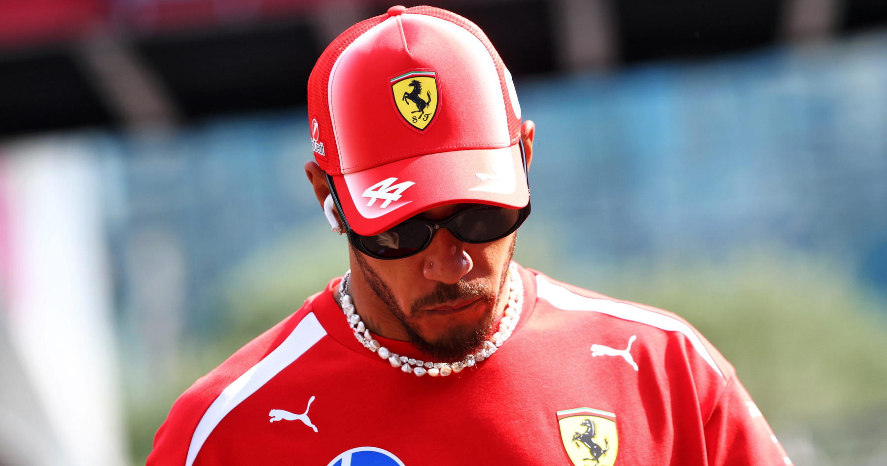 Lewis Hamilton reveals Middle East stance as Red Bull confirm 2027 driver line-up – RacingNews365 Review