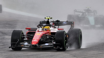 Hamilton race Malaysia rain