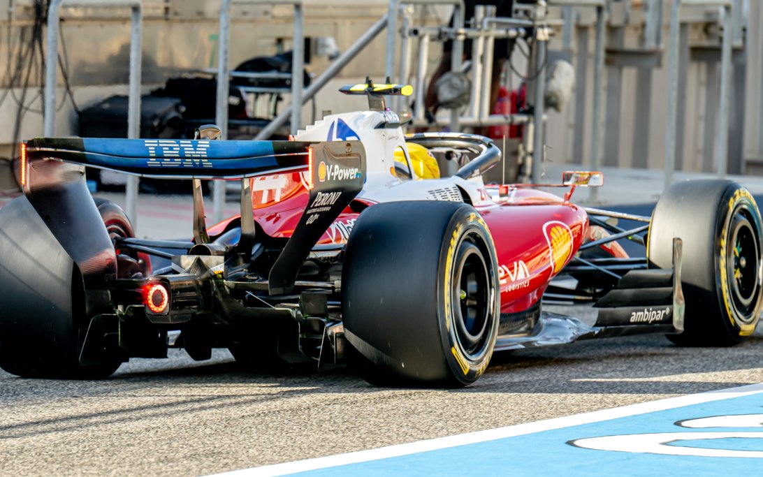 Hamilton Bahrain test 2 day 2