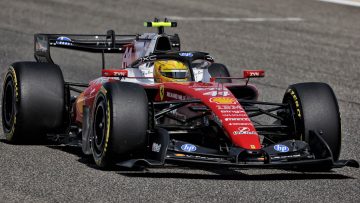 Lewis Hamilton confirms Ferrari 'discoveries' as Max Verstappen looking elsewhere – RacingNews365 Review