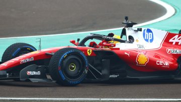Hamilton direct in actie met nieuwe Ferrari