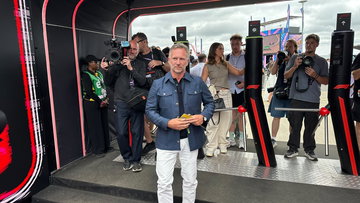 Horner arriveert in F1-paddock Silverstone