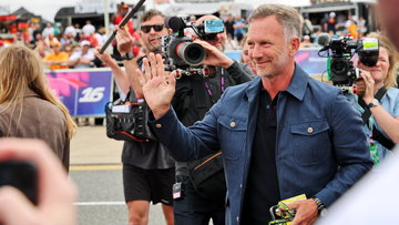 Horner openhartig over Red Bull-exit: "Misschien had ik te veel invloed"