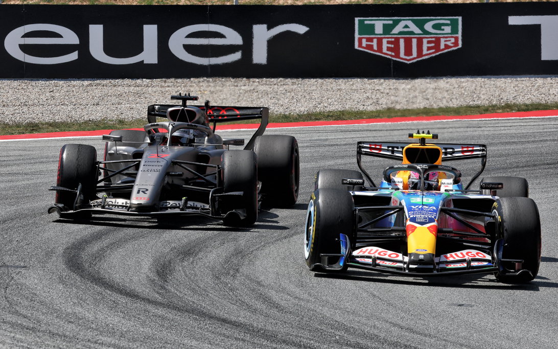 Lawson Hulkenberg Barcelona Race