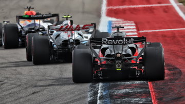 Audi forced into 'fight-back mission' as odd incident wrecks midfield duel
