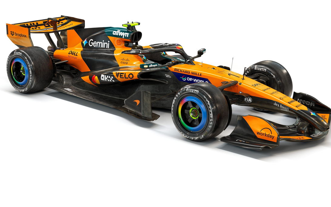 MCL40 LN1 Right Front