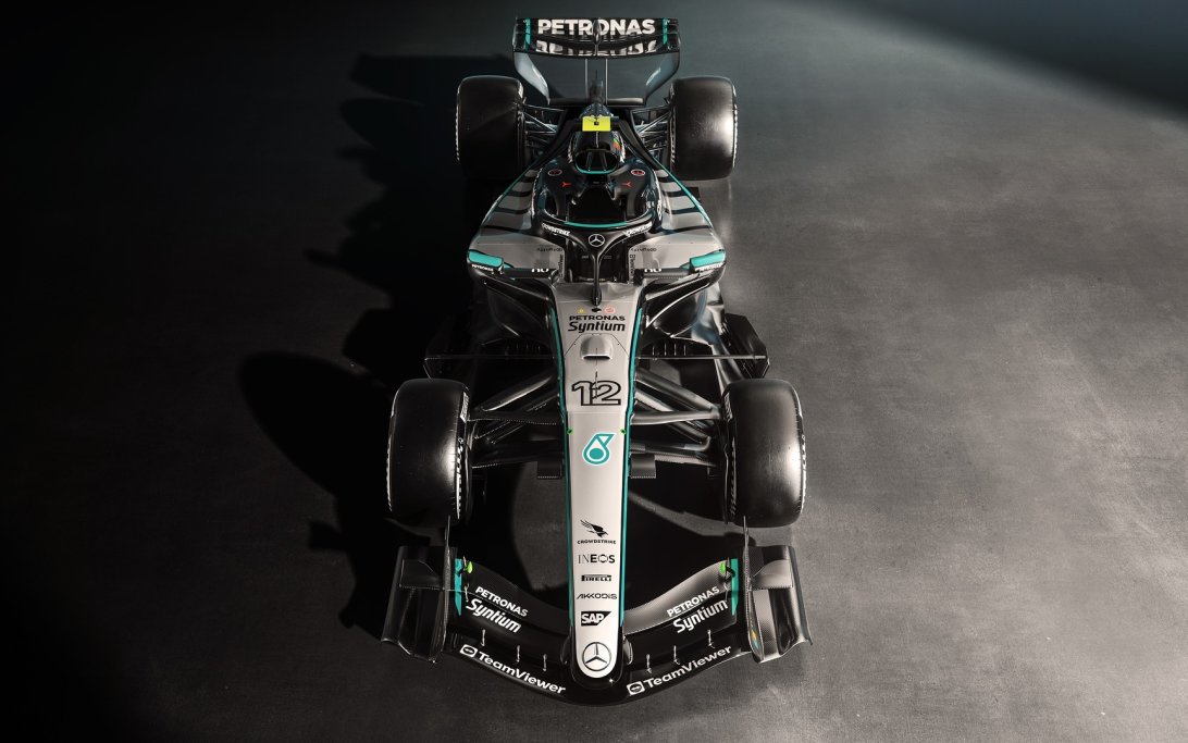 Mercedes W17