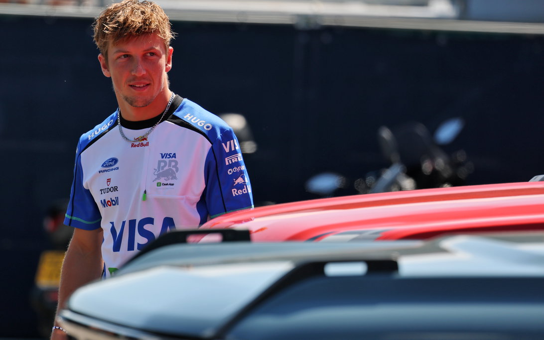 Racing Bulls Dismiss Reports of Tsolov Replacing Lawson in 2027