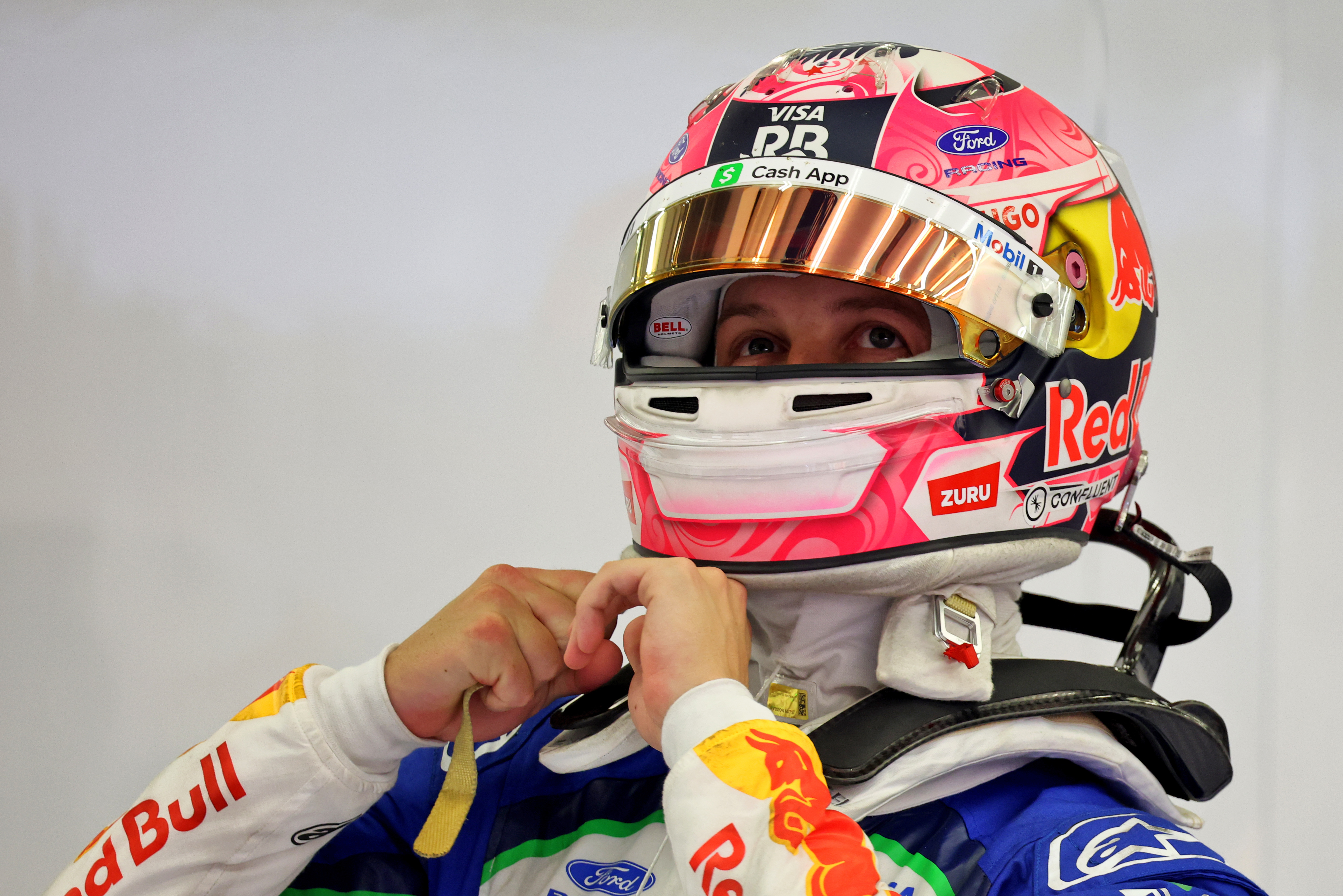 Liam Lawson given 'important stage' advice at F1 career crossroads