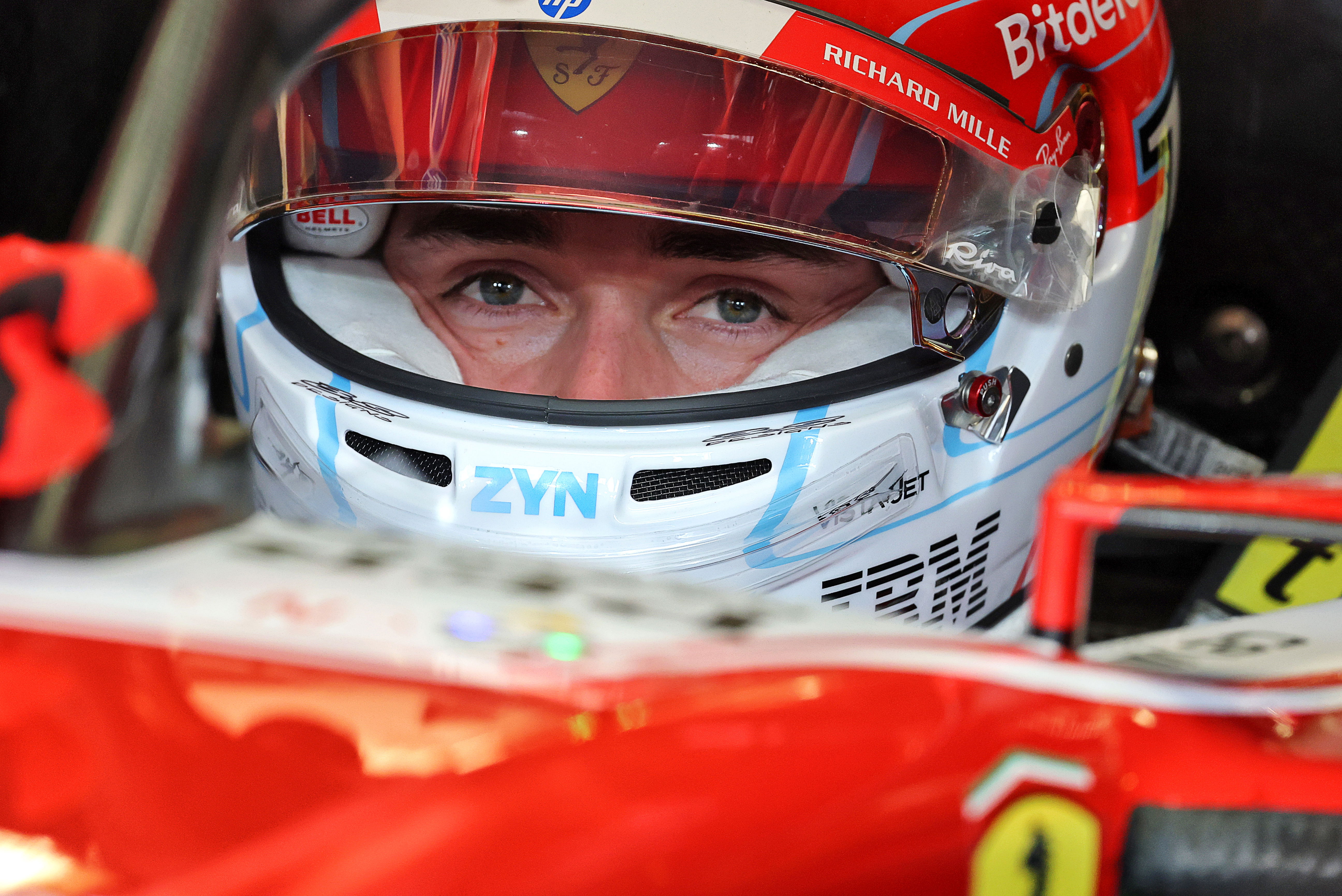 Leclerc Bahrain test