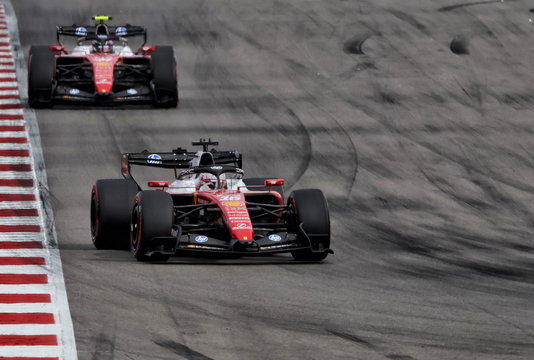 Leclerc Hamilton race Austin