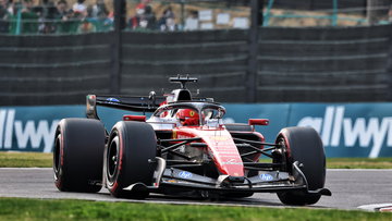 Ferrari 'exposed' to 'frustrating compromise' - Charles Leclerc