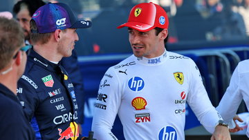 Leclerc maakt diepe buiging voor Verstappen en Red Bull: "Dat is zeer indrukwekkend"