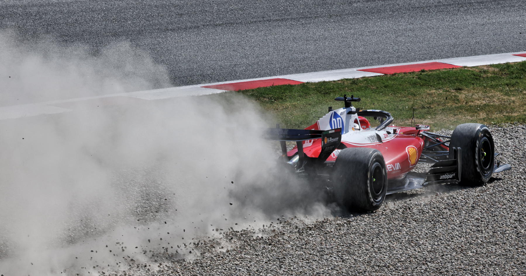 Charles Leclerc dealt overwhelming verdict in Ferrari pressure debate
