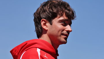 Leclerc slaat steil achterover door snelheid Ferrari: "Enorm verrassend!"