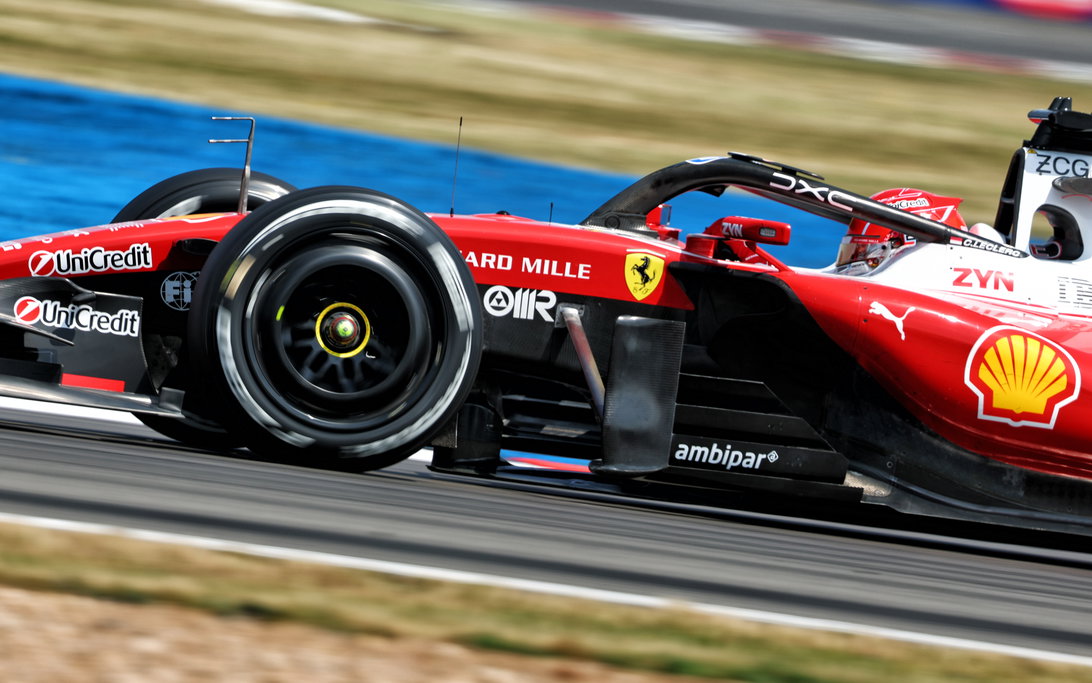 Leclerc FP1 Silverstone