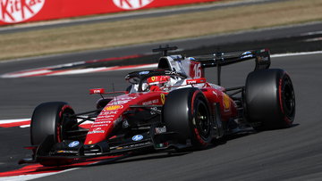 Leclerc houdt zich afzijdig in Ferrari-discussie: "Kan je beter aan Fred vragen"