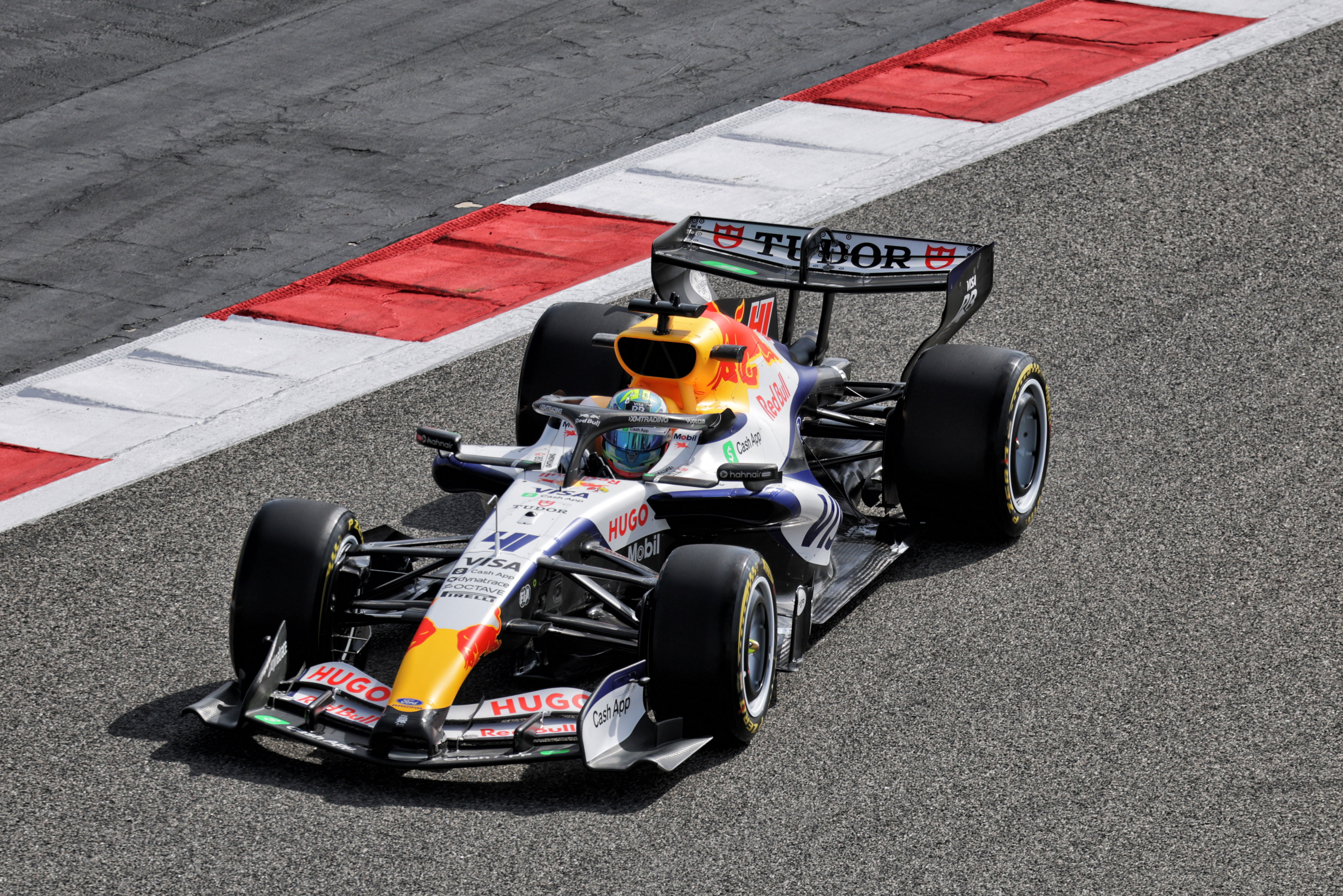 Lindblad Bahrain test 1