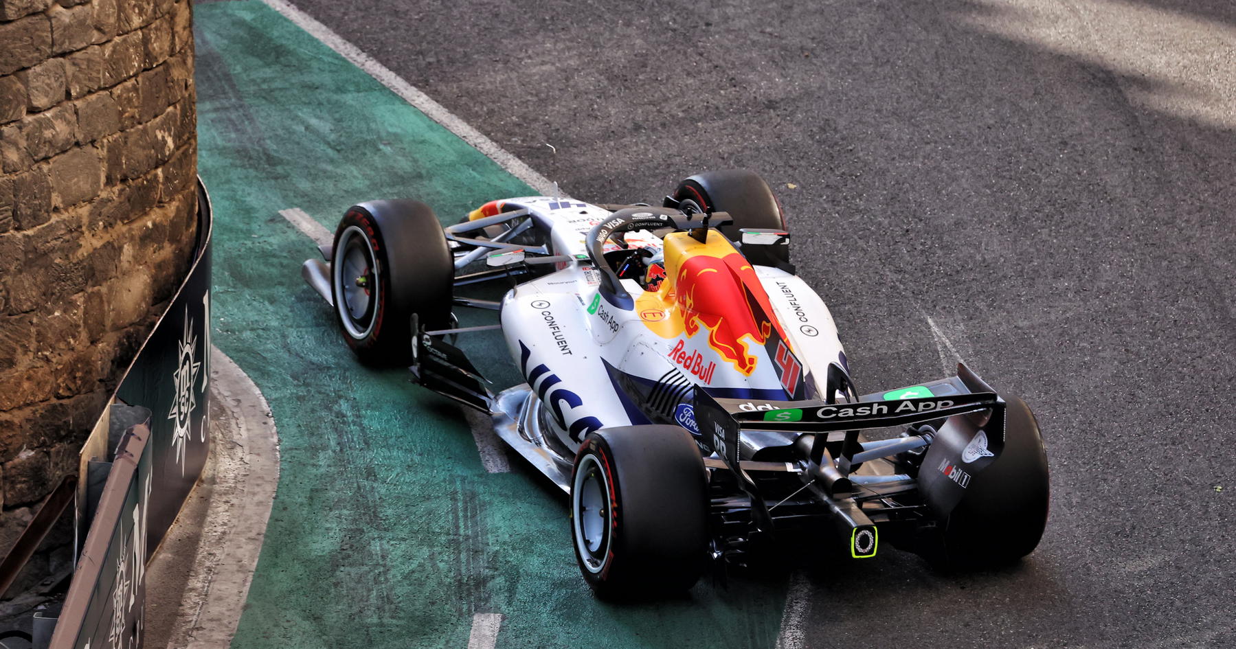 Racing Bulls confirm Bahrain GP in Malaysia grid penalty