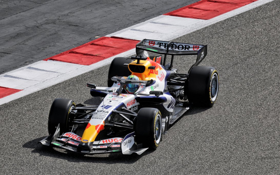 Lindblad Bahrain test 1