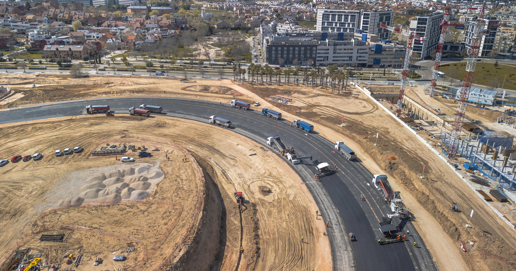Carlos Sainz debuts new Madrid F1 track