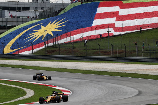 Motor Racing - Formula One World Championship - Malaysian Grand Prix - Race Day - Sepang, Malaysia