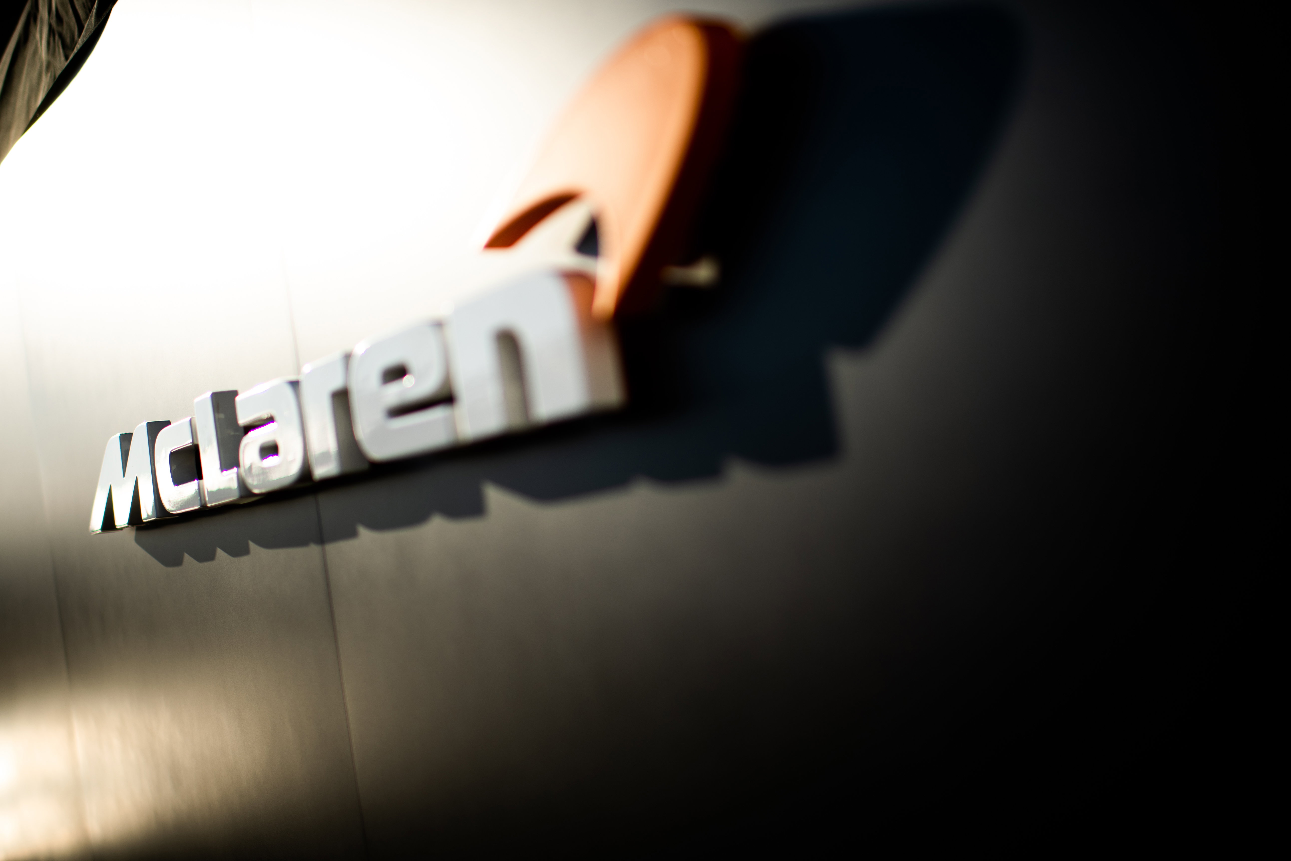 Mc Laren logo