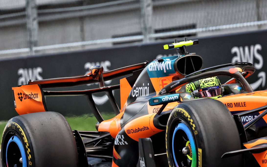 Mc Laren rear wing