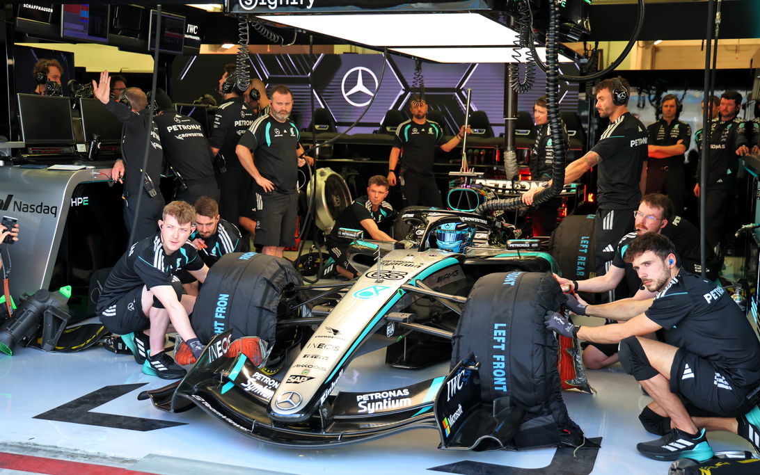 Mercedes staff return to UK after Bahrain tyre test halted by Middle East conflict
