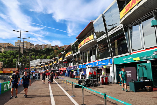 Circuit atmosphere - the pits.
04.06.2026. Formula 1 World Championship, Rd 6, Monaco Grand Prix, Monte Carlo, Monaco, Preparation Day.
- www.xpbimages.com, EMail: requests@xpbimages.com © Copyright: Batchelor / XPB Images