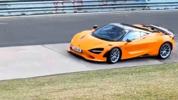 Lando Norris and George Russell let loose in Max Verstappen slipstream