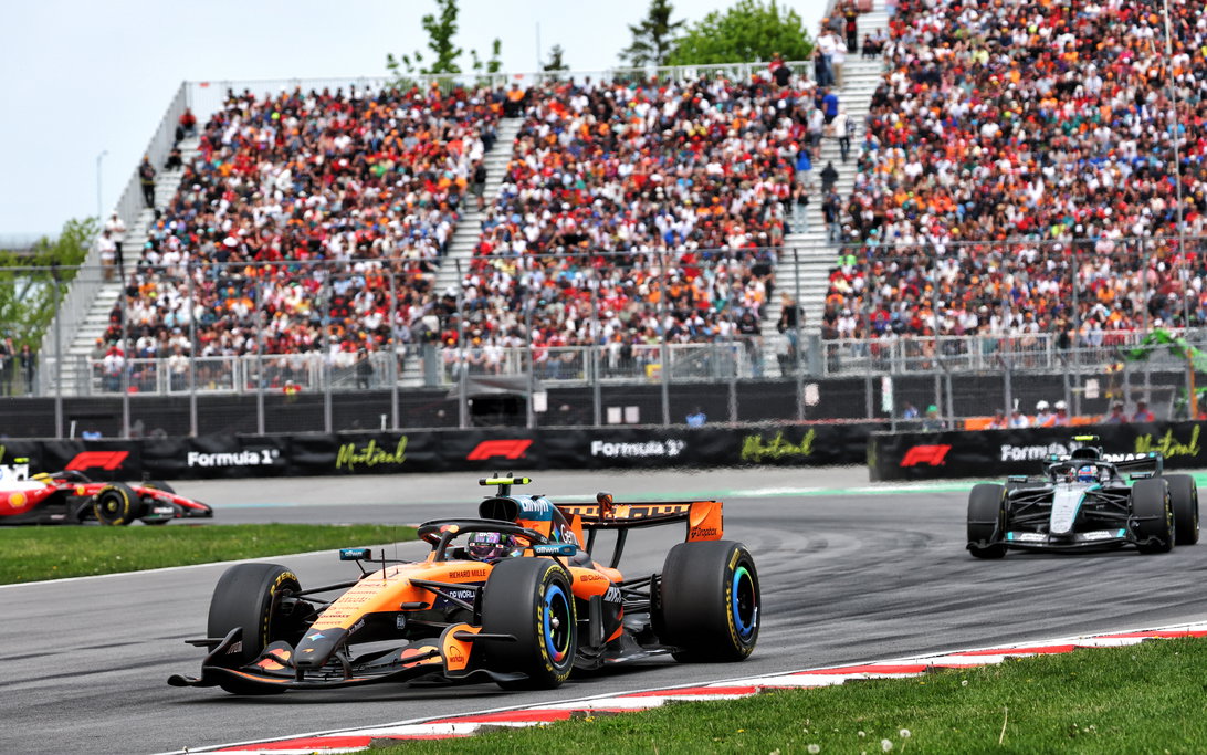 Lando Norris 'raccoglie i cocci' mentre la bagarre Mercedes apre la porta
