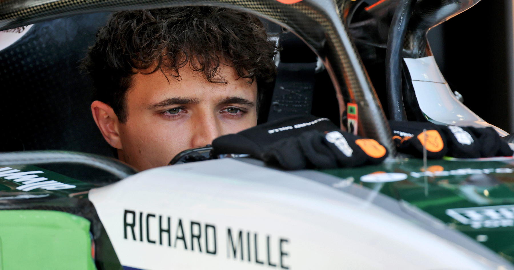 Lando Norris hit with Belgium grid penalty as Red Bull remove wing after Max Verstappen crashes