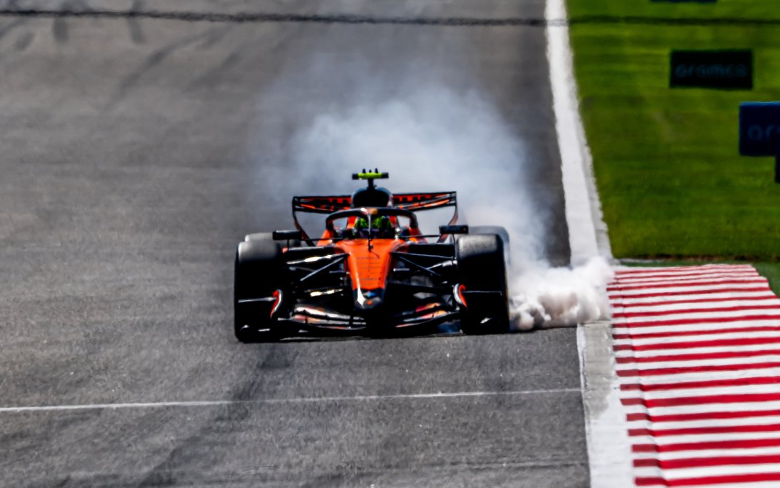 Norris Bahrain test 2 day 2