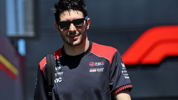 Ocon heeft maling aan F1-geruchten: "Het interesseert me geen reet"
