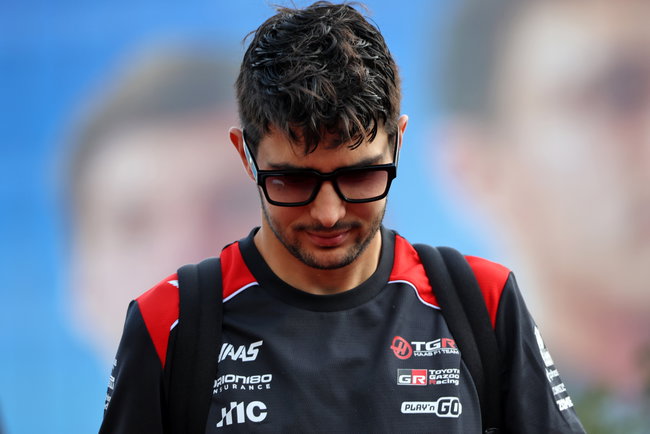 Motor Racing - Formula One World Championship - Azerbaijan Grand Prix - Qualifying Day - Baku, Azerbaijan