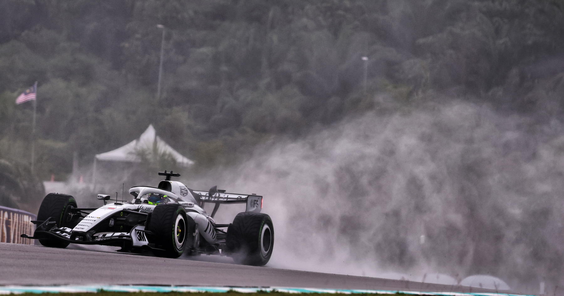 Sergio Perez airs stern criticism after 'rental go-kart' chaos: 'Unacceptable'