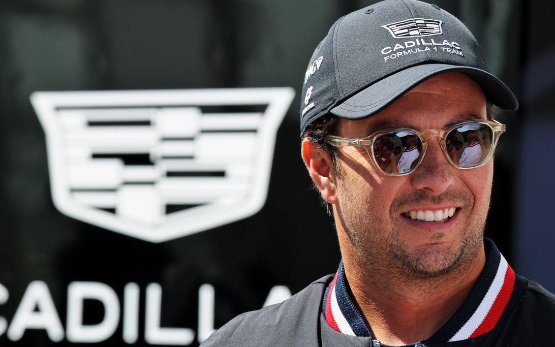 Sergio Perez vuole seguire le orme di Verstappen dopo un'esperienza con un'auto a noleggio al Nordschleife