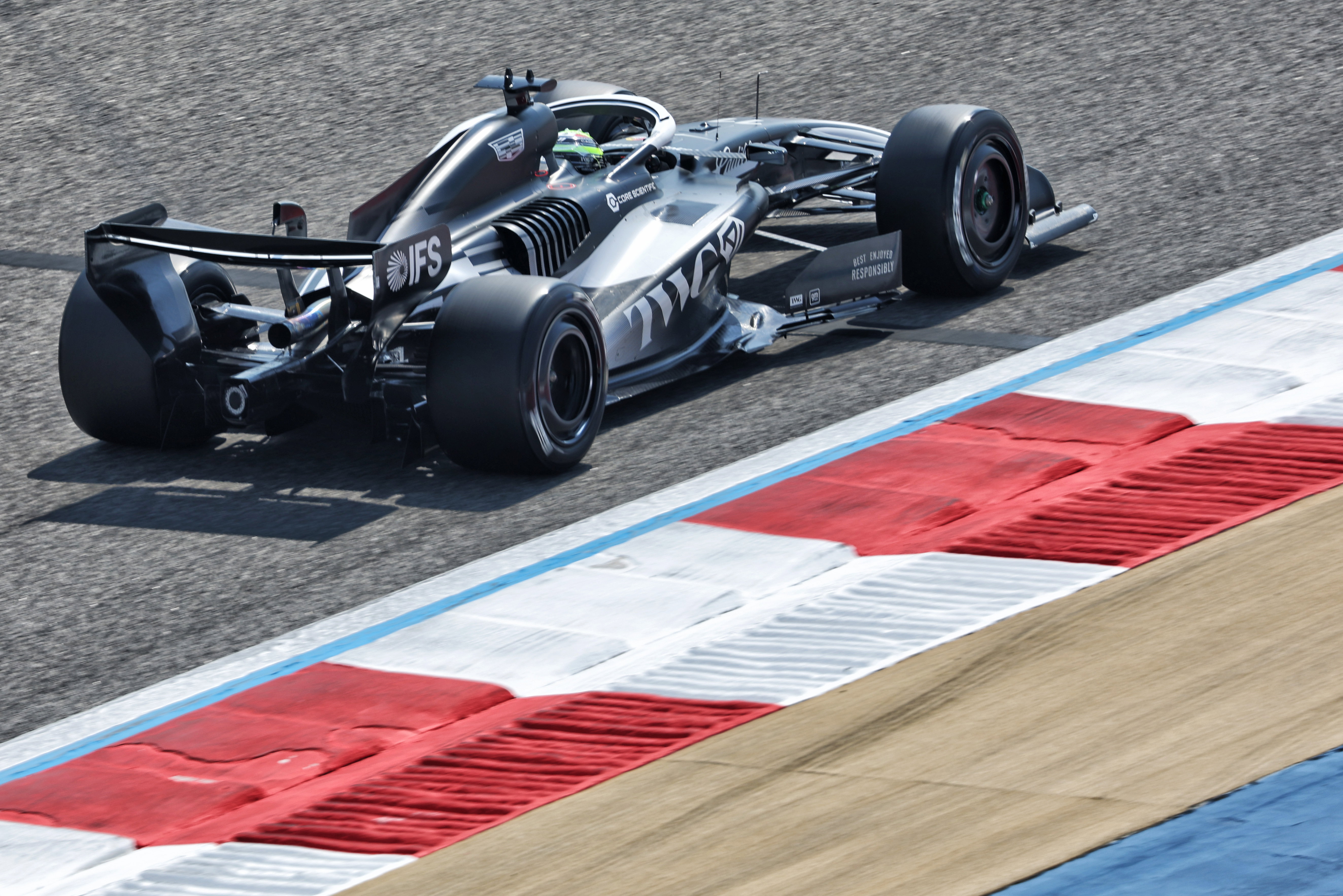 Perez day 3 week 2 Bahrain test