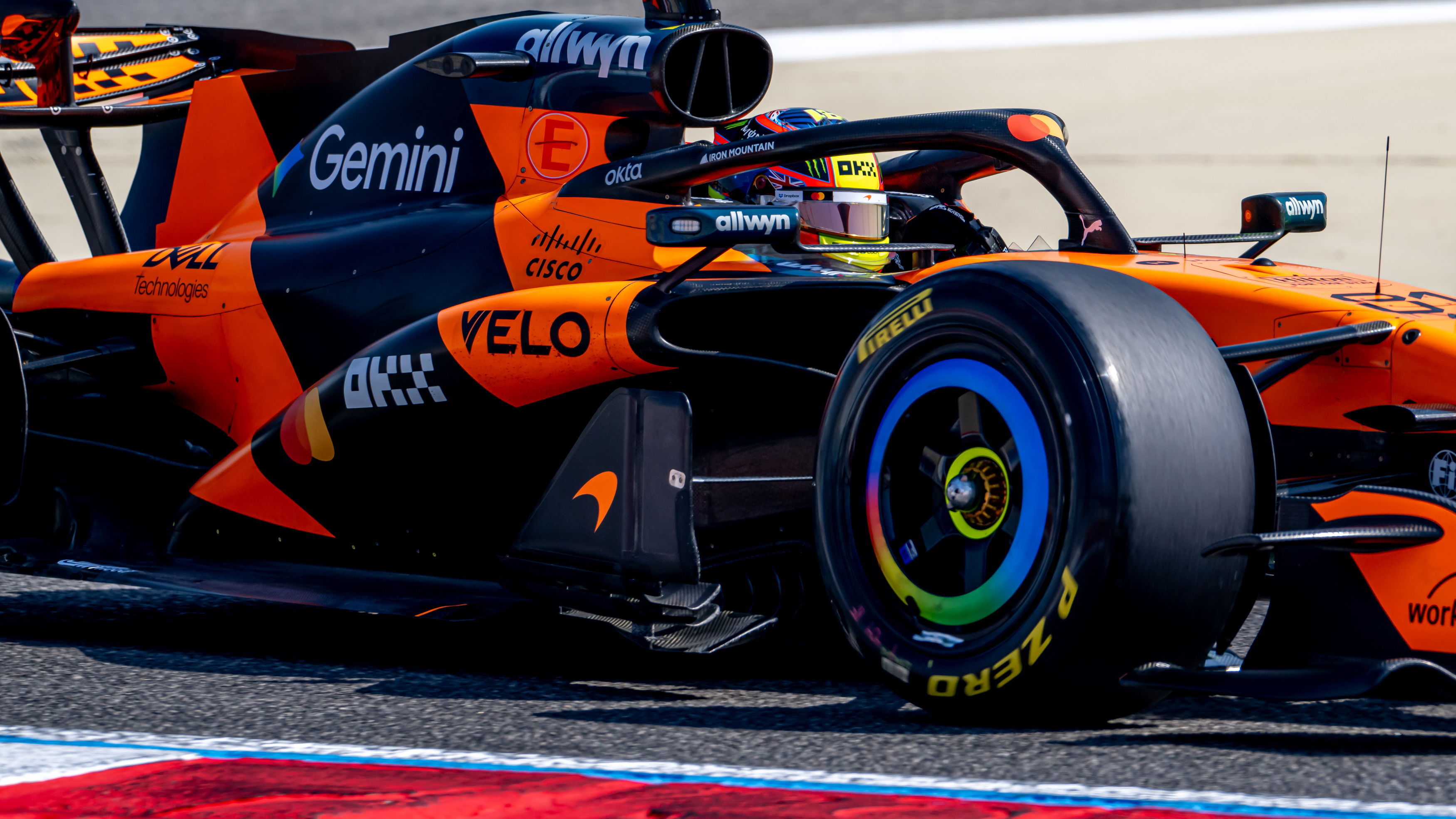 Piastri day 3 week 2 Bahrain test