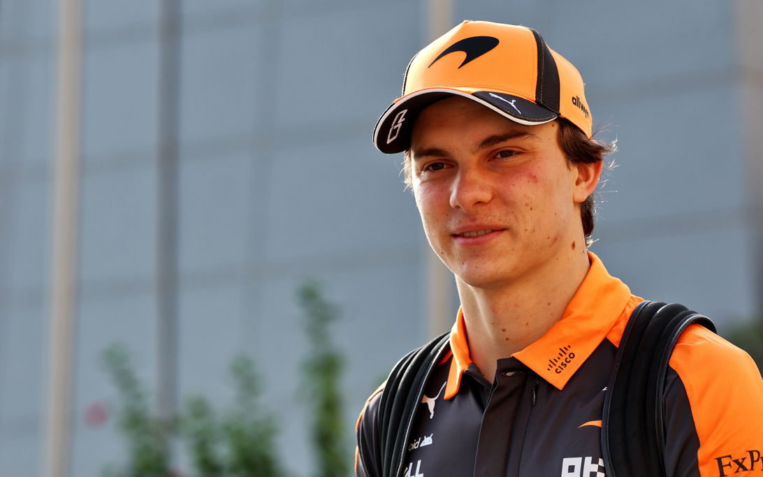 Piastri test Bahrain day 1