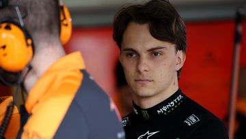 Oscar Piastri raises 'different category' fear as F1 truth emerges