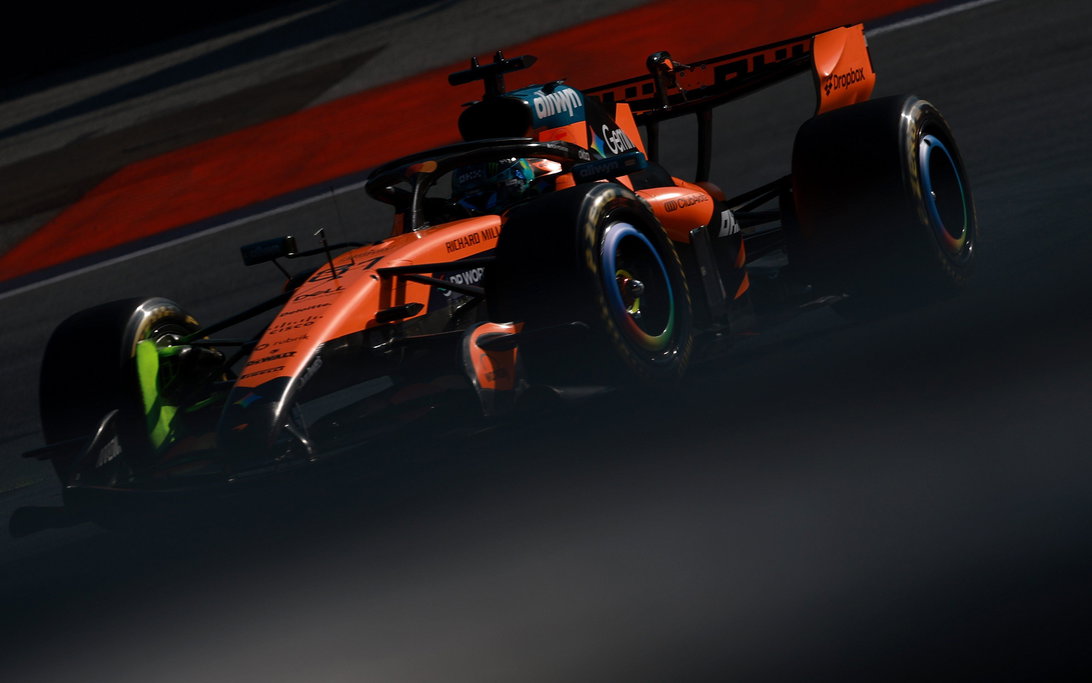 El representante de Verstappen desmiente categóricamente los rumores sobre un fichaje por McLaren