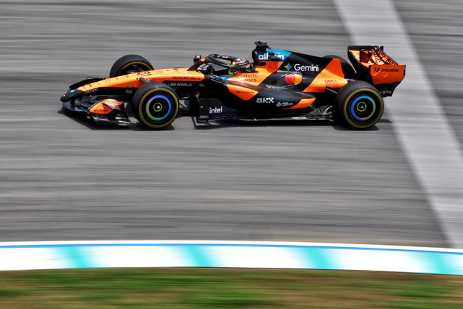 Motorsport - Formula One World Championship - Bahrain Grand Prix - Practice Day - Sepang, Malaysia