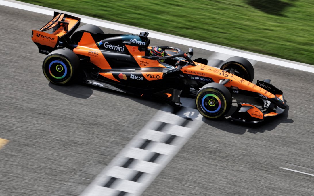 La inusual estrategia de pruebas de McLaren la distingue de sus rivales